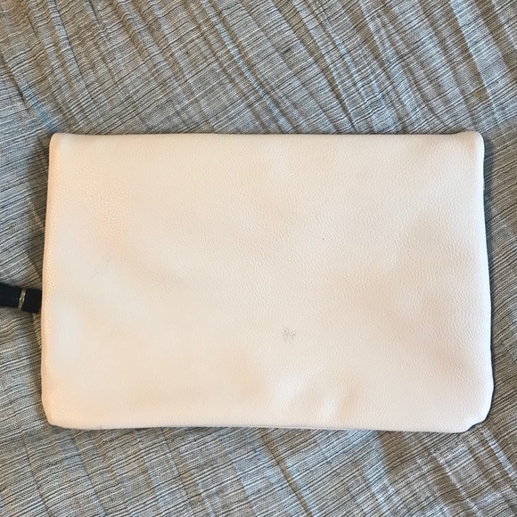 H&M White & Black Zippered Clutch - Used Condition - Picture 2 of 7